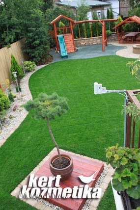 Kertépítés Gödöllőn – közeli referencia