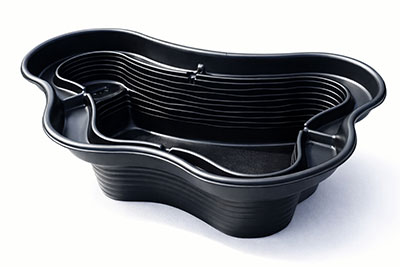 Előre gyártott műanyag tómeder